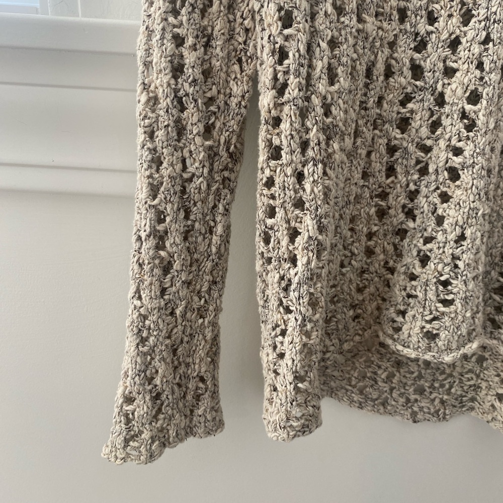 AMERICAN EAGLE Open Knit Crochet Beige Pullover Sweater Womens Small Beach Boho - Picture 5 of 10